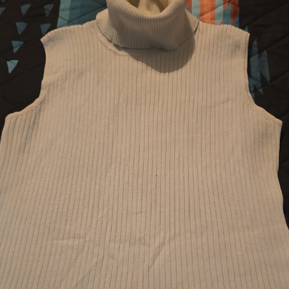 Chico's Cream Sleeveless Turtleneck Top